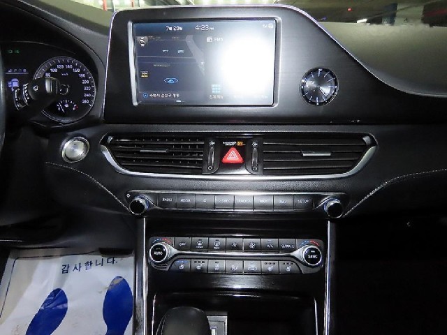 b9499f6f9fc33c81b7770d0f93924c06.jpeg