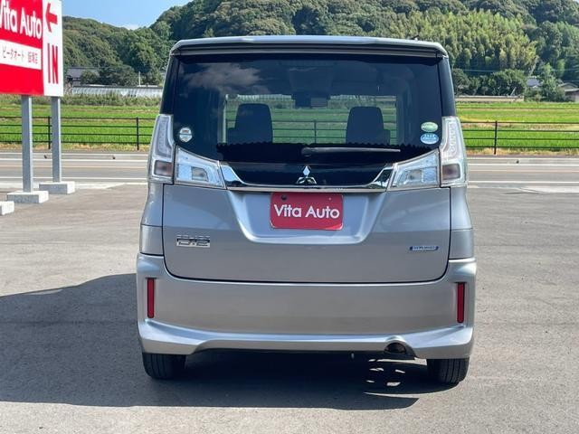 25359464_carP_l_5.jpg
