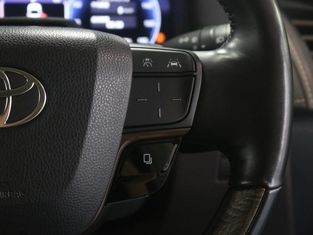 0509625A30260828W00518.jpg