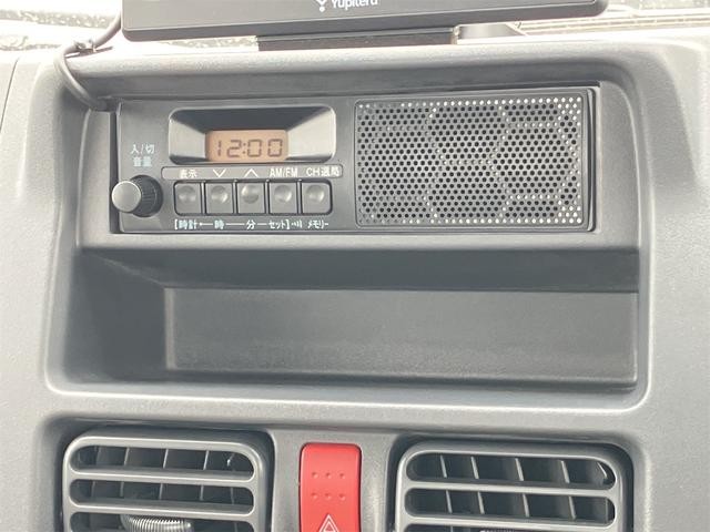 0403501A30261020W00703.jpg