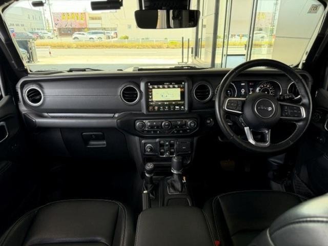 25324395_carP_l_14.jpg