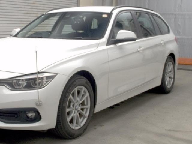 25898869_carP_l_10.jpg