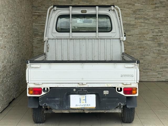26168358_carP_l_13.jpg