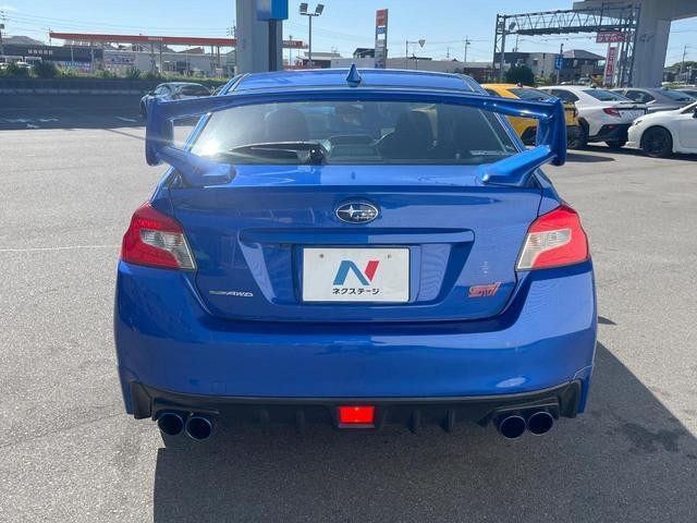 26838524_carP_l_12.jpg
