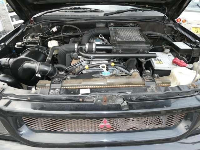 26018380_carP_l_2.jpg