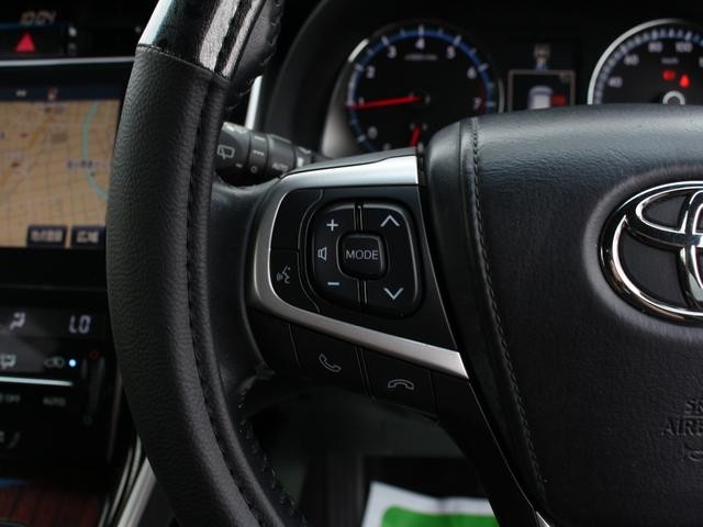 0520046A30260911W00817.jpg