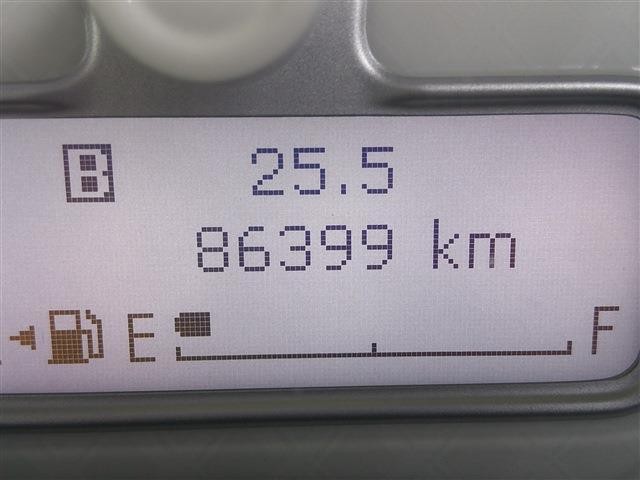 26774425_carP_l_3.jpg