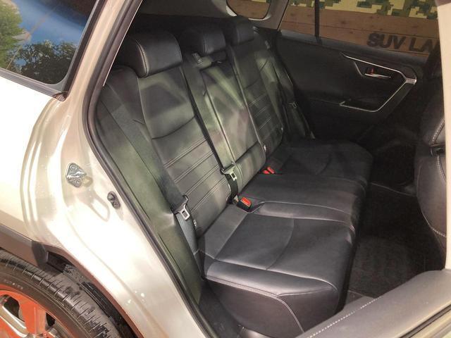 23301424_carP_l_2.jpg