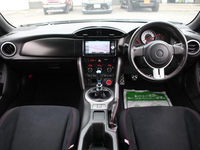 0520046A30261027W00104.jpg