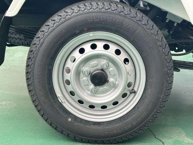 26324359_carP_l_13.jpg
