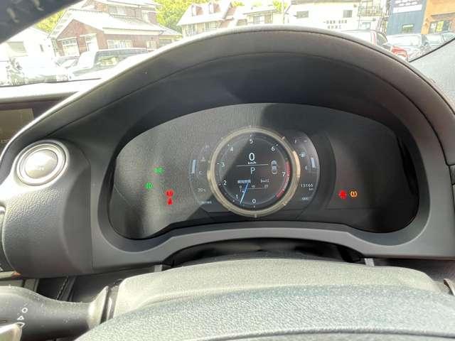 23552379_carP_l_5.jpg