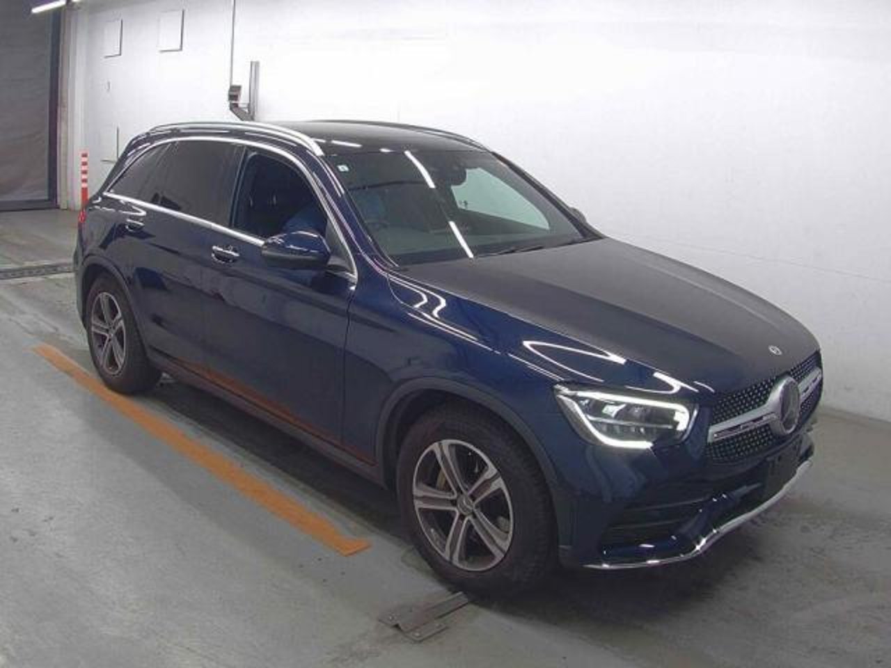 2021 Mercedes-Benz Glc, photo 1 of 1
