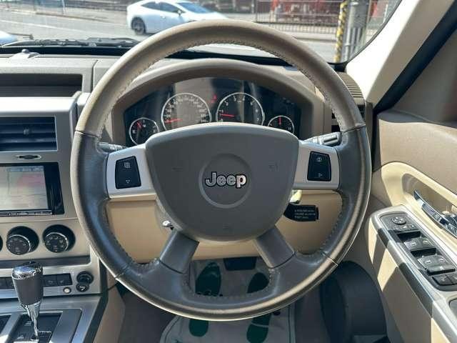 25608728_carP_l_8.jpg