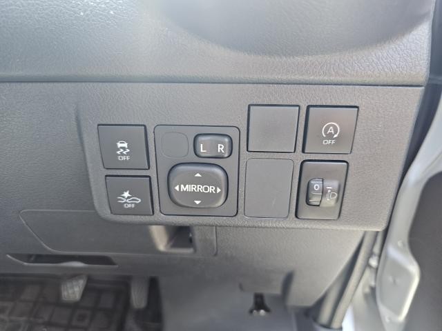 26169177_carP_l_19.jpg
