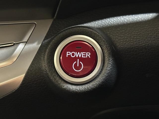 0509824A30261022W00105.jpg
