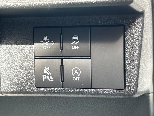 0403505A30261020W01209.jpg