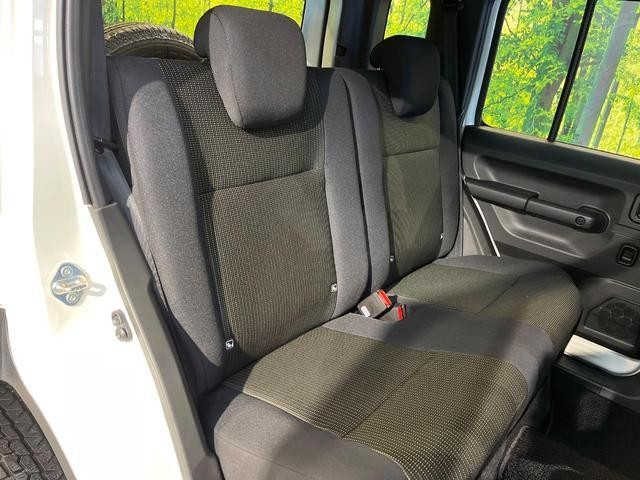 21965801_carP_l_2.jpg