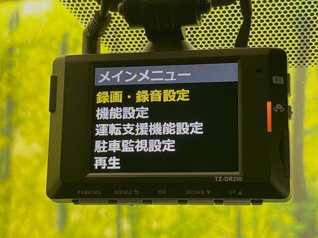 25611642_carP_l_13.jpg