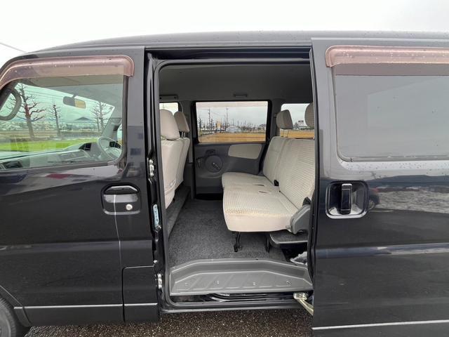 1157265A30250305W00216.jpg