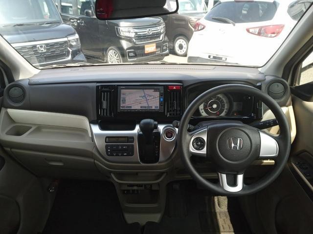 24023207_carP_l_3.jpg