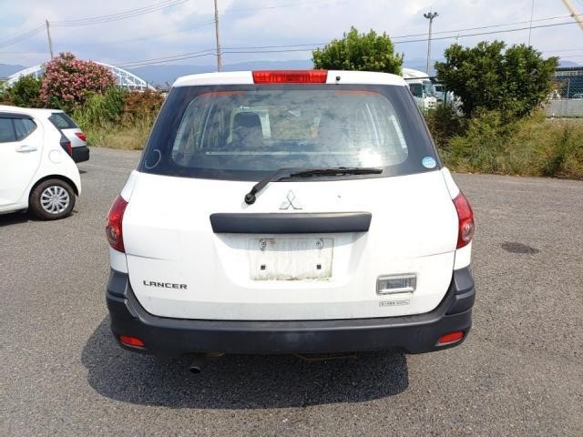25898925_carP_l_4.jpg