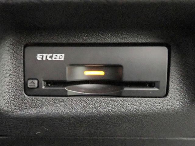 0201999A30261017W00306.jpg