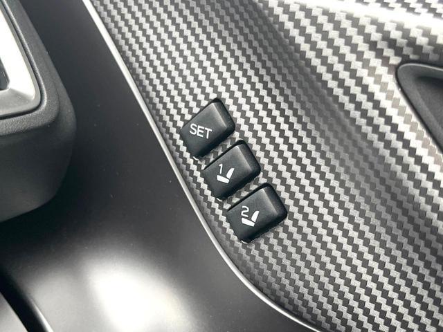 24461442_carP_l_14.jpg
