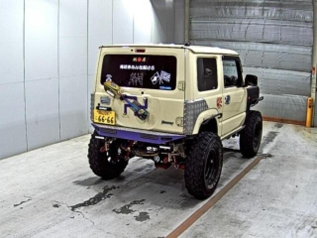 24587618_carP_l_10.jpg