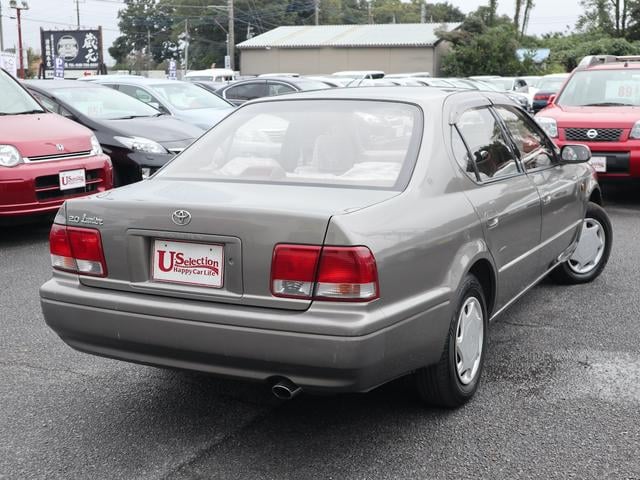 0540789A30251019W00606.jpg