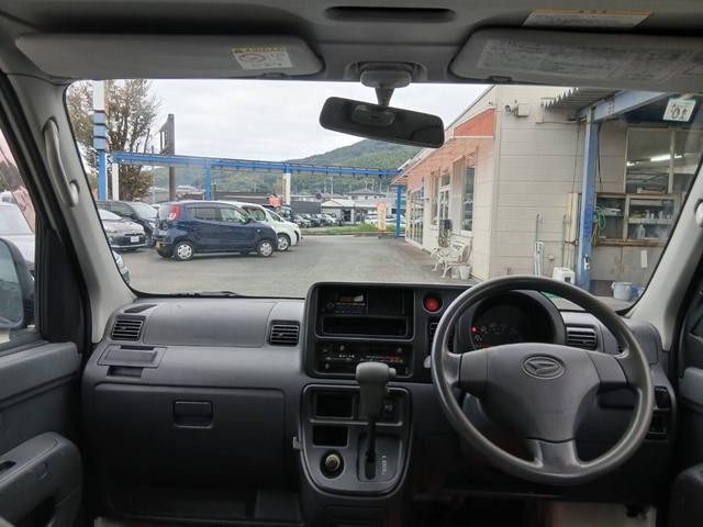 0804752A30261023W00116.jpg