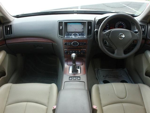 0520029A30260809W01304.jpg