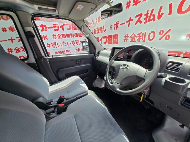 0802583A30260416W00115.jpg