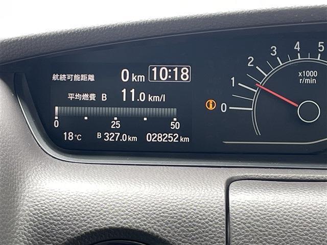 24155870_carP_l_9.jpg