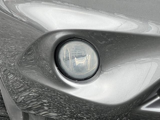 0805194A30260416W00113.jpg