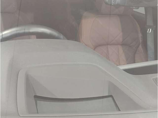 25441318_carP_l_6.jpg