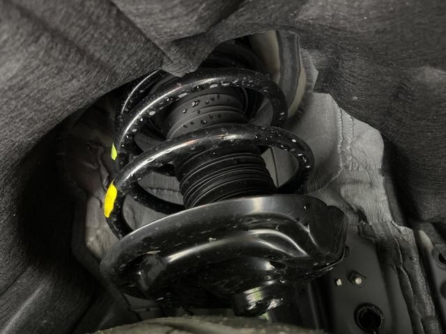 25096767_carP_l_20.jpg