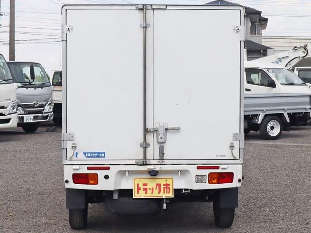 ff256d3ed0ea40de46a40c1c18bb083a.jpg