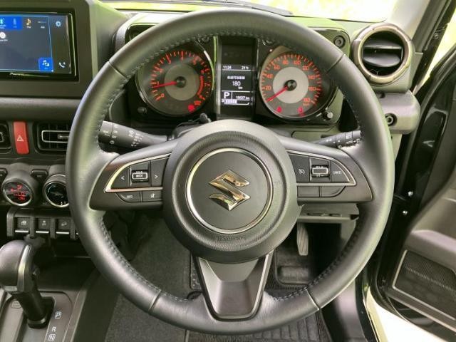 23794390_carP_l_7.jpg
