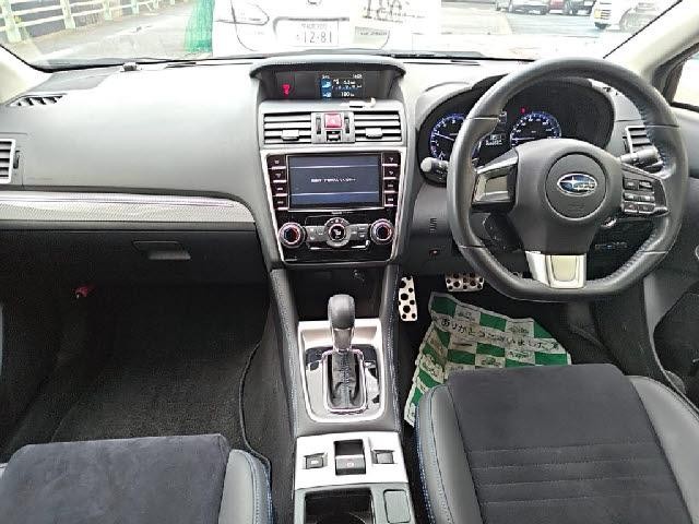 27117220_carP_l_15.jpg