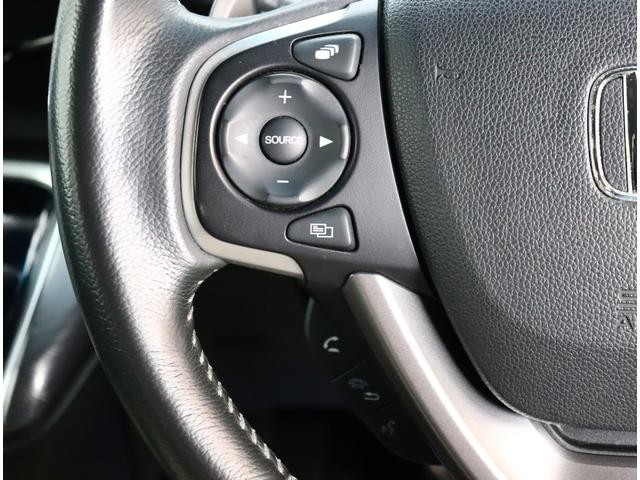 0551544A30260704W00219.jpg