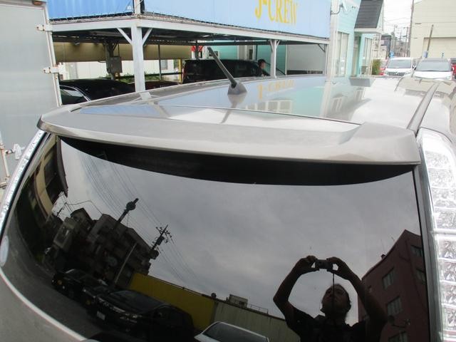 0540599A30261020W00117.jpg