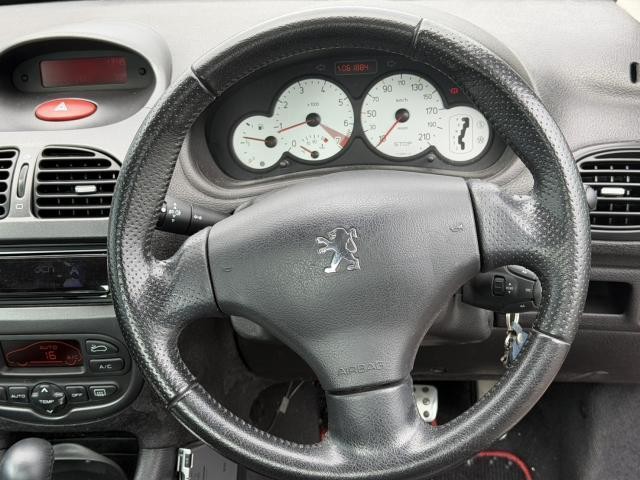 26278124_carP_l_6.jpg