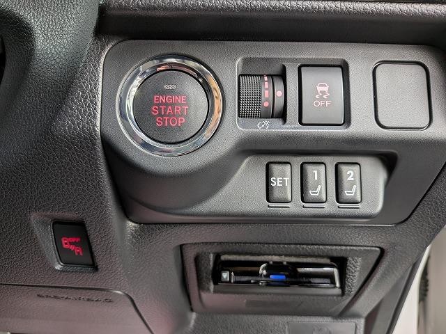 0903185A30261023W00411.jpg