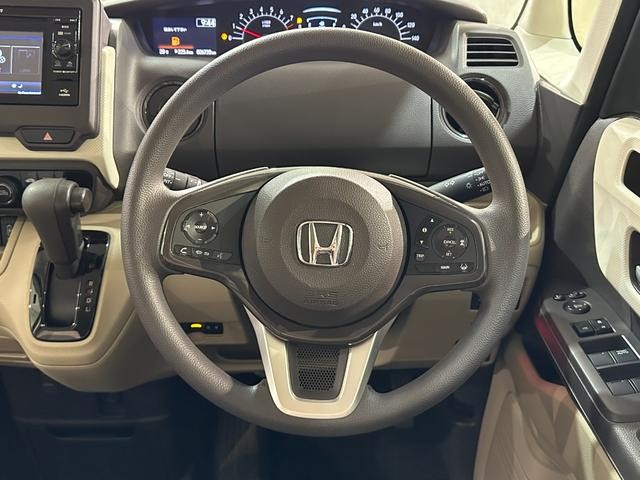 0509824A30261020W00607.jpg