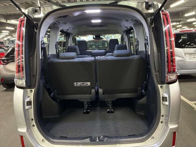 26037847_carP_l_13.jpg