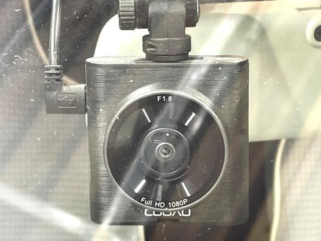 26403090_carP_l_4.jpg