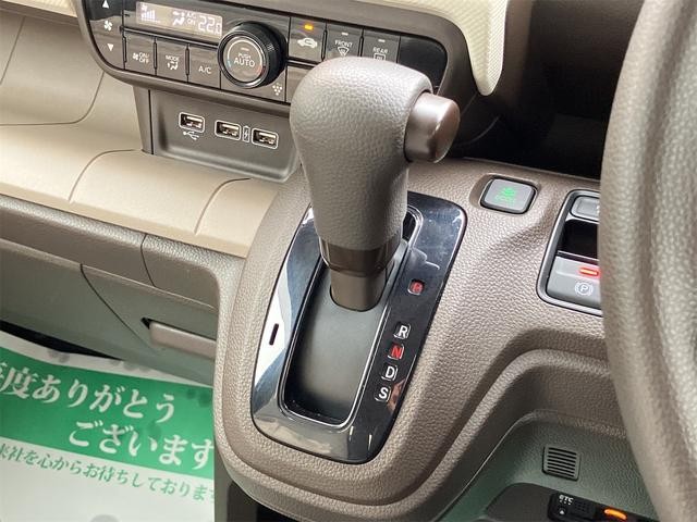 0403501A30261020W01109.jpg
