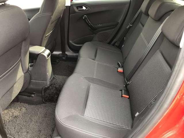 26529148_carP_l_6.jpg