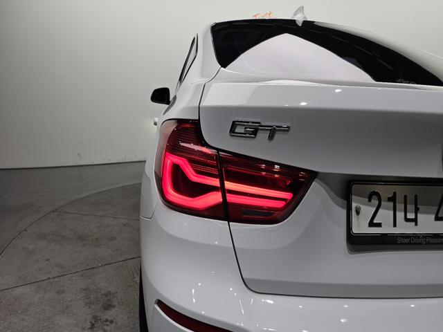 1bfbcbcdab4a70754a10cf379e12646e.jpeg