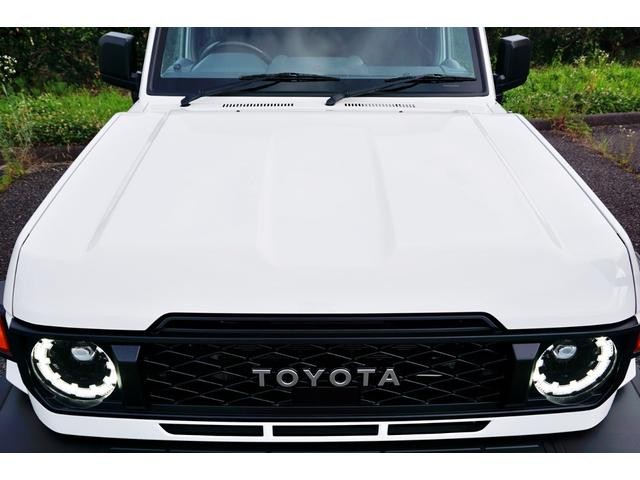 1201459A30260713W00106.jpg
